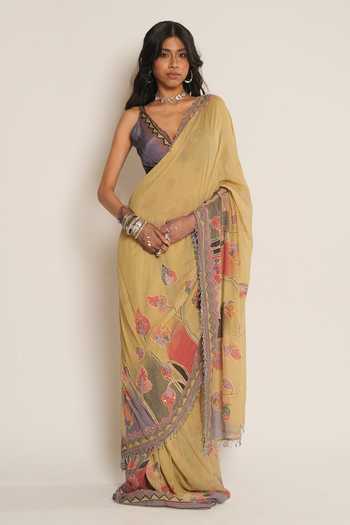 Esha L Amin Floral Placement Embroidered Chanderi Saree 