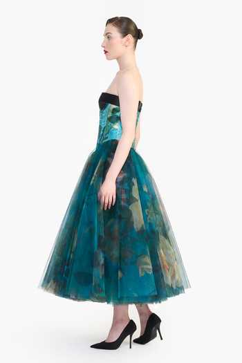 Gauri & Nainika_Blue Tulle Sweetheart Neck Panelled Corsetted Dress _at_Aza_Fashions