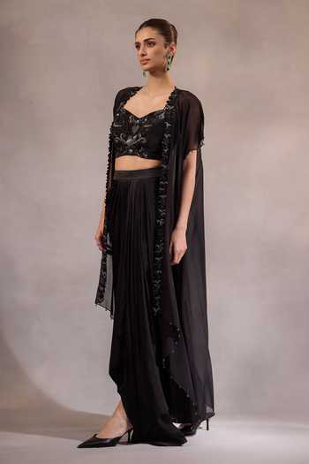 One Knot One By Ashna Black Organza, Silk, Satin, Crepe Sweetheart Placed Hand Embroidered Cape Set Online at Aza Fashions One Knot One By Ashna_Black Organza, Silk, Satin, Crepe Sweetheart Placed Hand Embroidered Cape Set _Online_at_Aza_Fashions