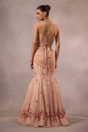 Buy One Knot One By Ashna Pink Organza, Tulle Sweetheart Neck Hand Embroidered Lehenga Set Online at Aza Fashions Buy_One Knot One By Ashna_Pink Organza, Tulle Sweetheart Neck Hand Embroidered Lehenga Set _Online_at_Aza_Fashions