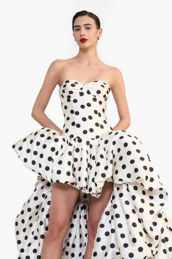 Gauri & Nainika Ivory Sweetheart Neck Printed High Low Gown Online at Aza Fashions Gauri & Nainika_Ivory Sweetheart Neck Printed High Low Gown _Online_at_Aza_Fashions