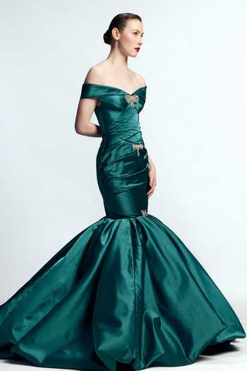 Buy_Gauri & Nainika_Green Satin Crystals, Bows, Brooches Off-shoulder Off Mermaid Gown _Online_at_Aza_Fashions