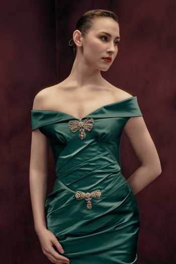 Shop_Gauri & Nainika_Green Satin Crystals, Bows, Brooches Off-shoulder Off Mermaid Gown 