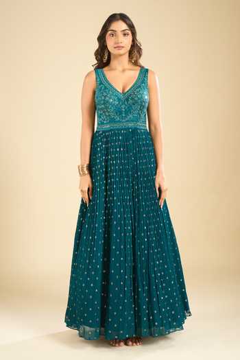 Buy Samyukta Singhania Green Georgette, Dupion, Organza V-neck Embroidered Anarkali And Dupatta Set Online at Aza Fashions Buy_Samyukta Singhania_Green Georgette, Dupion, Organza V-neck Embroidered Anarkali And Dupatta Set _Online_at_Aza_Fashions