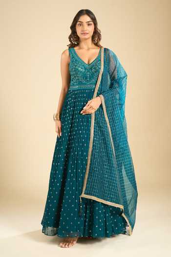Shop Samyukta Singhania Green Georgette, Dupion, Organza V-neck Embroidered Anarkali And Dupatta Set Online at Aza Fashions Shop_Samyukta Singhania_Green Georgette, Dupion, Organza V-neck Embroidered Anarkali And Dupatta Set _Online_at_Aza_Fashions