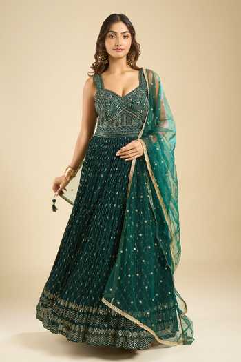 Shop_Samyukta Singhania_Green Georgette, Dupion Sweetheart Neck Embroidered Anarkali And Dupatta Set _Online_at_Aza_Fashions