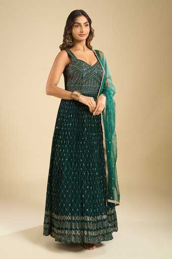 Samyukta Singhania_Green Georgette, Dupion Sweetheart Neck Embroidered Anarkali And Dupatta Set _at_Aza_Fashions
