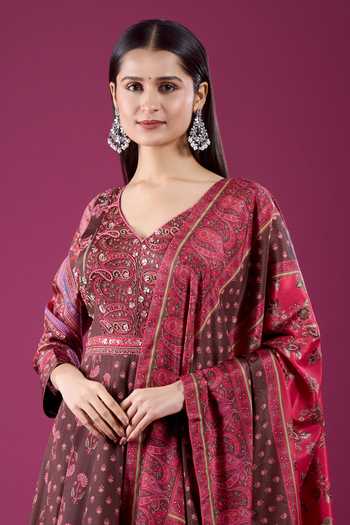 Samyukta Singhania Red Polyester, Chinon Scoop Neck Floral Print Anarkali And Dupatta Set Online at Aza Fashions Samyukta Singhania_Red Polyester, Chinon Scoop Neck Floral Print Anarkali And Dupatta Set _Online_at_Aza_Fashions