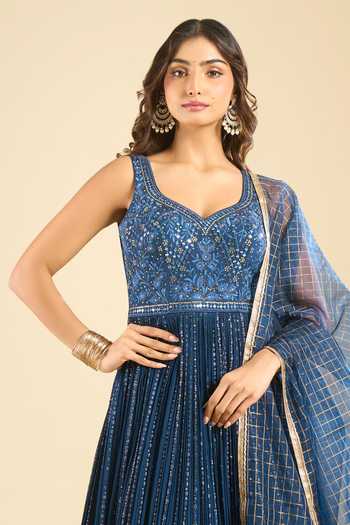 Buy Samyukta Singhania Navy Polyester, Chinon Sweetheart Neck Embroidered Anarkali And Dupatta Set Online at Aza Fashions Buy_Samyukta Singhania_Navy Polyester, Chinon Sweetheart Neck Embroidered Anarkali And Dupatta Set _Online_at_Aza_Fashions