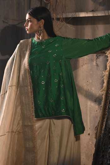 Shorshe Clothing_Ivory Tissue Amina Bordered Dupatta _Online_at_Aza_Fashions
