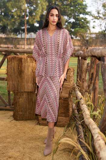 Shop_Dash And Dot_Multi Color Polyester V-neck Chevron Knit Pattern Kaftan And Skirt Set 