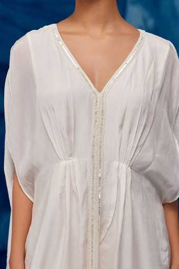 Zoon Off White Muslin Sequin Embellished Kaftan For Kids Online at Aza Fashions Zoon_Off White Muslin Sequin Embellished Kaftan For Kids_Online_at_Aza_Fashions
