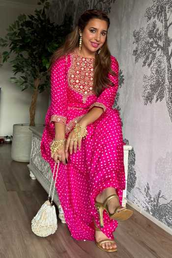 Shop_Pink City By Sarika_Fuchsia Silk Gota Patti, Embroidery Round Rani Bandhani Matka Kurta Pant Set _Online_at_Aza_Fashions