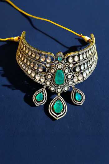 Amaara Jewels Victoria  Luxe Collar Necklace Set 