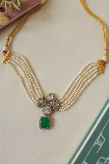 Do Taara Pearl Embellished Choker Necklace 