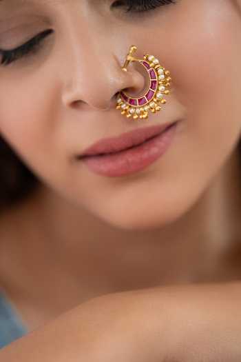 Do Taara_Magenta Kundan Embellished Nose Ring _Online_at_Aza_Fashions