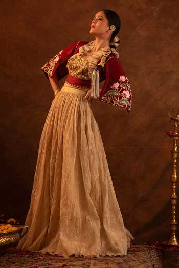 Shop Eraaya by Ratika J Gold Silk, Tissue, Organza Square Neck Floral Applique Blouse With Skirt Online at Aza Fashions Shop_Eraaya by Ratika J_Gold Silk, Tissue, Organza Square Neck Floral Applique Blouse With Skirt _Online_at_Aza_Fashions