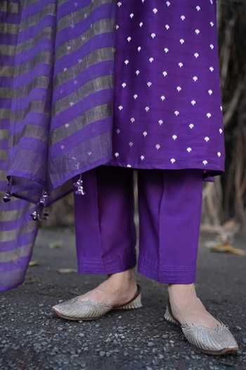 Shop_Five Point Five_Magenta Chanderi V-neck, Yes Ragini Pintuck Yoke Kurta Set _Online_at_Aza_Fashions