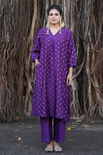 Five Point Five_Magenta Chanderi V-neck, Yes Ragini Pintuck Yoke Kurta Set _at_Aza_Fashions