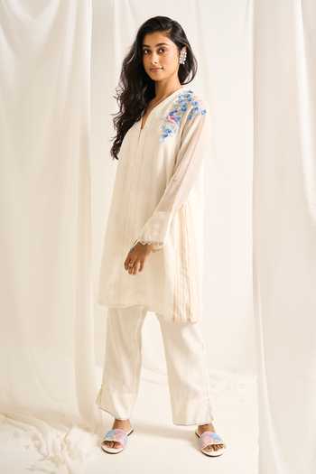 Shop Himani Punatar Off White Chanderi, Cotton V-neck Bird Button Embroidered Kurta And Pant Set Online at Aza Fashions Shop_Himani Punatar_Off White Chanderi, Cotton V-neck Bird Button Embroidered Kurta And Pant Set _Online_at_Aza_Fashions