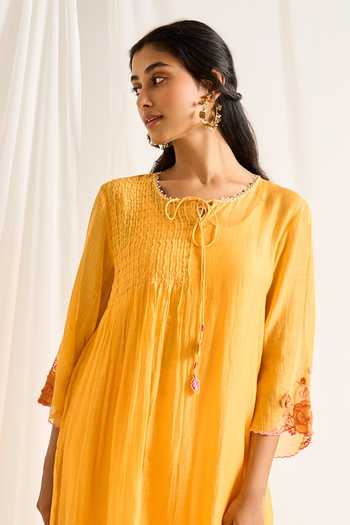Himani Punatar Yellow Chanderi, Cotton Round Neck Garden Embroidered Kurta And Pant Set Online at Aza Fashions Himani Punatar_Yellow Chanderi, Cotton Round Neck Garden Embroidered Kurta And Pant Set _Online_at_Aza_Fashions