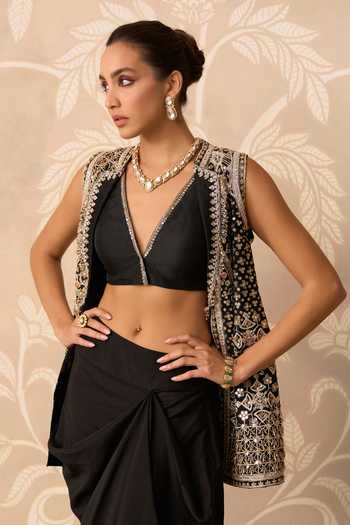 Ridhi Mehra Black Organza, Silk Open , Plunge Aaina Embroidered Jacket Skirt Set Online at Aza Fashions Ridhi Mehra_Black Organza, Silk Open , Plunge Aaina Embroidered Jacket Skirt Set _Online_at_Aza_Fashions