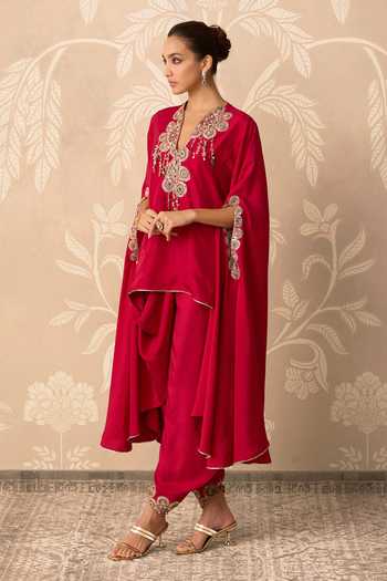 Ridhi Mehra_Red Silk V-neck Shama Embroidered Cape And Salwar Set _Online_at_Aza_Fashions