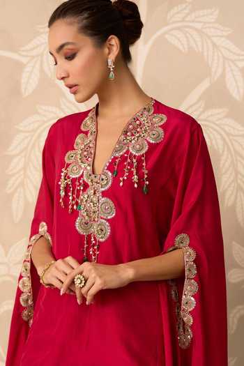 Buy_Ridhi Mehra_Red Silk V-neck Shama Embroidered Cape And Salwar Set _Online_at_Aza_Fashions