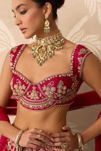Ridhi Mehra Red Silk, Net Sweetheart Neck Raw Embroidered Lehenga Set Online at Aza Fashions Ridhi Mehra_Red Silk, Net Sweetheart Neck Raw Embroidered Lehenga Set _Online_at_Aza_Fashions