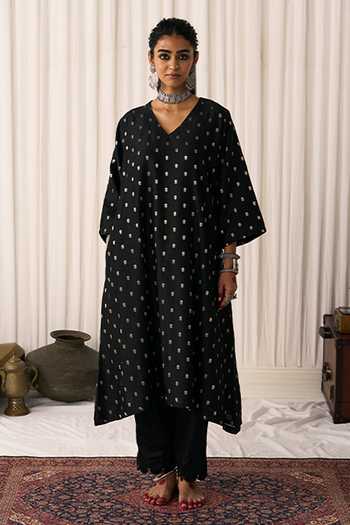 Five Point Five_Black Chanderi Keyhole Neck Noor Woven Kurta Set _at_Aza_Fashions