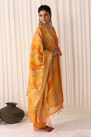 Buy_Five Point Five_Orange Chanderi V-neck Radha Woven Kurta Set 
