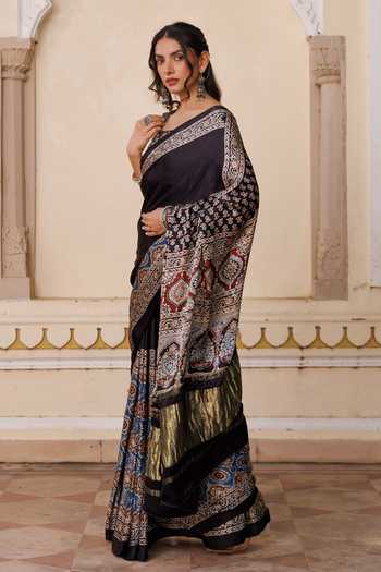 Buy Geroo Jaipur Black Silk, Modal Square Neck Ajrakh Print Saree Set Online at Aza Fashions Buy_Geroo Jaipur_Black Silk, Modal Square Neck Ajrakh Print Saree Set _Online_at_Aza_Fashions