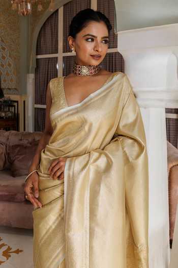 Shop_Geroo Jaipur_Gold Tissue V-neck Banarasi Saree Set _Online_at_Aza_Fashions