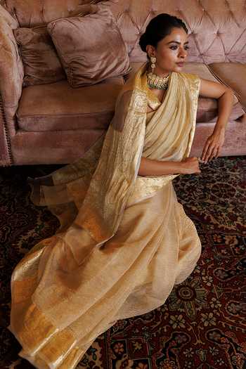 Geroo Jaipur Gold Tissue Square Neck Banarasi Saree Set at Aza Fashions Geroo Jaipur_Gold Tissue Square Neck Banarasi Saree Set _at_Aza_Fashions