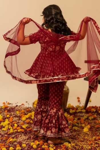 Pomcha Jaipur Maroon Cotton, Net Hand Block Print Kurta Set Online at Aza Fashions Pomcha Jaipur_Maroon Cotton, Net Hand Block Print Kurta Set _Online_at_Aza_Fashions