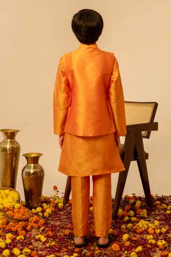 Pomcha Jaipur Gota Patti Embroidered Bundi Kurta Set 