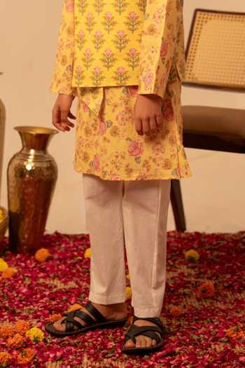 Buy_Pomcha Jaipur_Yellow Cotton Block Print Bundi Kurta Set _Online_at_Aza_Fashions
