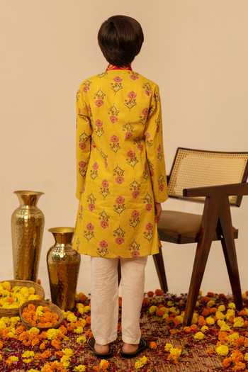 Pomcha Jaipur Cotton Block Print Kurta Set 