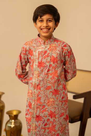 Pomcha Jaipur_Grey Cotton Block Print Kurta Set _Online_at_Aza_Fashions