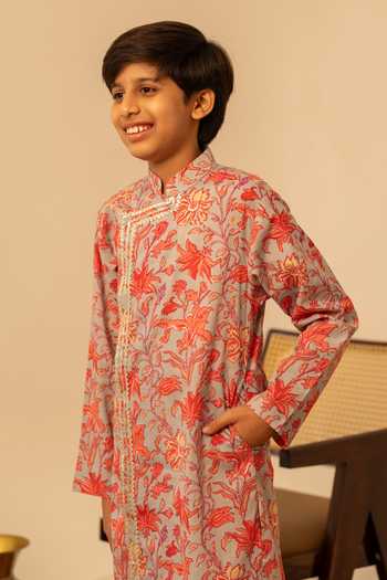 Shop Pomcha Jaipur Grey Cotton Block Print Kurta Set Shop_Pomcha Jaipur_Grey Cotton Block Print Kurta Set