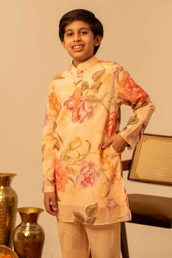 Pomcha Jaipur Floral Print Kurta Set 