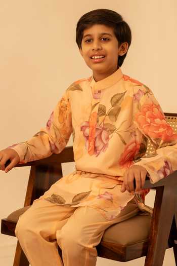 Buy_Pomcha Jaipur_Peach Muslin Floral Print Kurta Set 