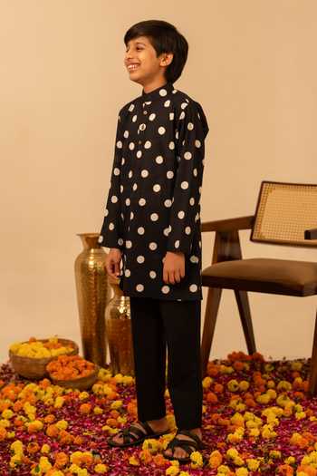 Pomcha Jaipur Polka Dot Print Kurta Set 