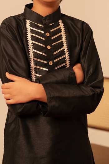 Buy Pomcha Jaipur Black Silk, Cotton Kurta Set Online at Aza Fashions Buy_Pomcha Jaipur_Black Silk, Cotton Kurta Set _Online_at_Aza_Fashions
