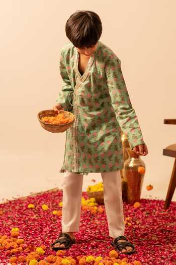 Shop Pomcha Jaipur Green Cotton Block Print Kurta Set Shop_Pomcha Jaipur_Green Cotton Block Print Kurta Set