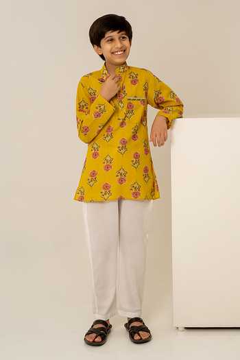 Pomcha Jaipur Floral Print Kurta Set 