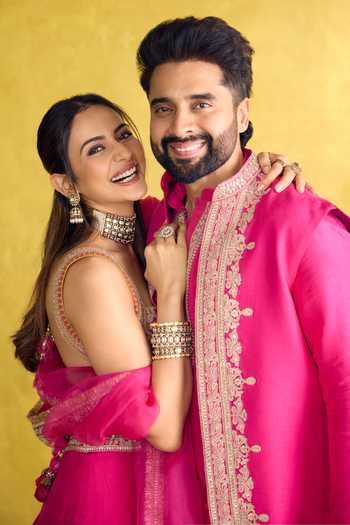 Buy Gopi Vaid Pink Tussar, Organza Sweetheart Neck Mariyam Embroidered Lehenga Set Online at Aza Fashions Buy_Gopi Vaid_Pink Tussar, Organza Sweetheart Neck Mariyam Embroidered Lehenga Set _Online_at_Aza_Fashions