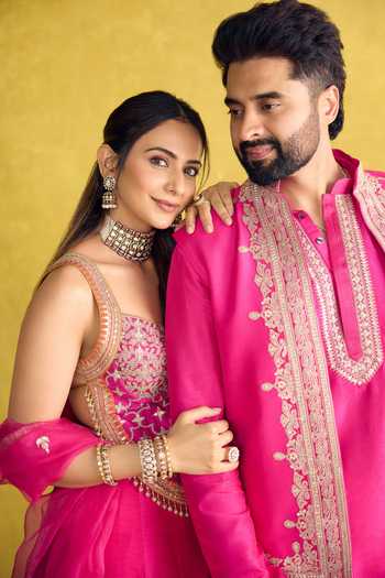 Gopi Vaid Pink Tussar, Organza Sweetheart Neck Mariyam Embroidered Lehenga Set at Aza Fashions Gopi Vaid_Pink Tussar, Organza Sweetheart Neck Mariyam Embroidered Lehenga Set _at_Aza_Fashions