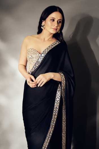 Buy Gopi Vaid Black Georgette Sweetheart Neck Border Embellished Saree With Blouse Online at Aza Fashions Buy_Gopi Vaid_Black Georgette Sweetheart Neck Border Embellished Saree With Blouse _Online_at_Aza_Fashions