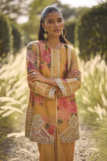 Ridhi Mehra_Yellow Organza, Silk Round Neck Primrose Print Kurta And Skirt Set _Online_at_Aza_Fashions